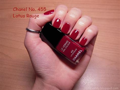 chanel smalto lotus rouge 548|Chanel Lotus Rouge Le Vernis Nail Colour Product Info .